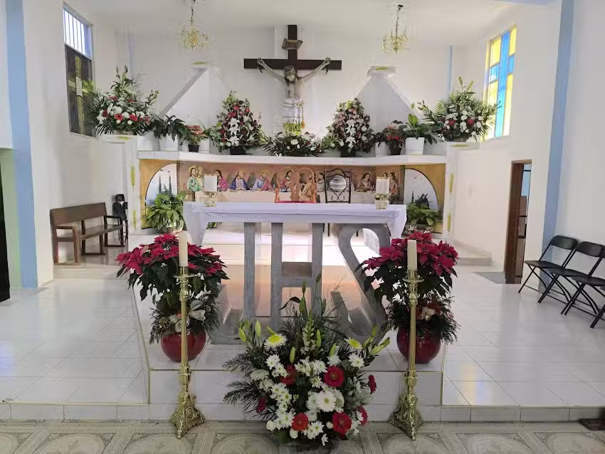 Iglesia Santa Cruz Del Monte