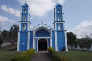 Iglesia santa juanita de los lagos