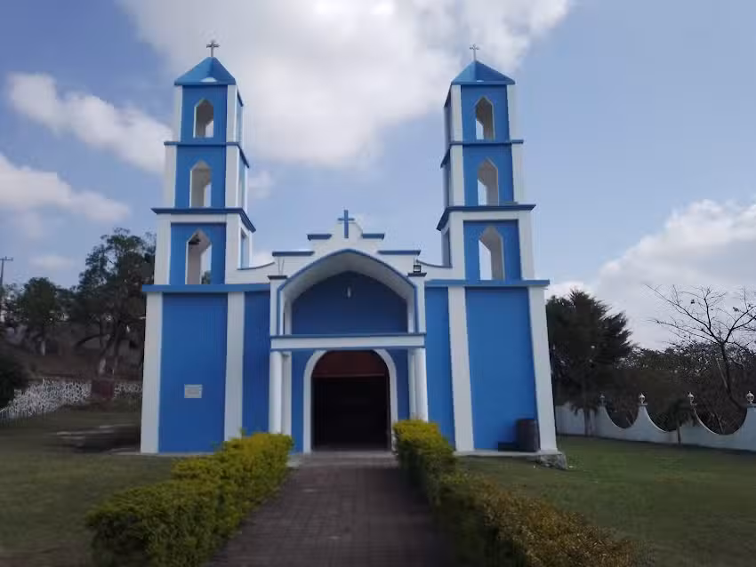 Iglesia santa juanita de los lagos