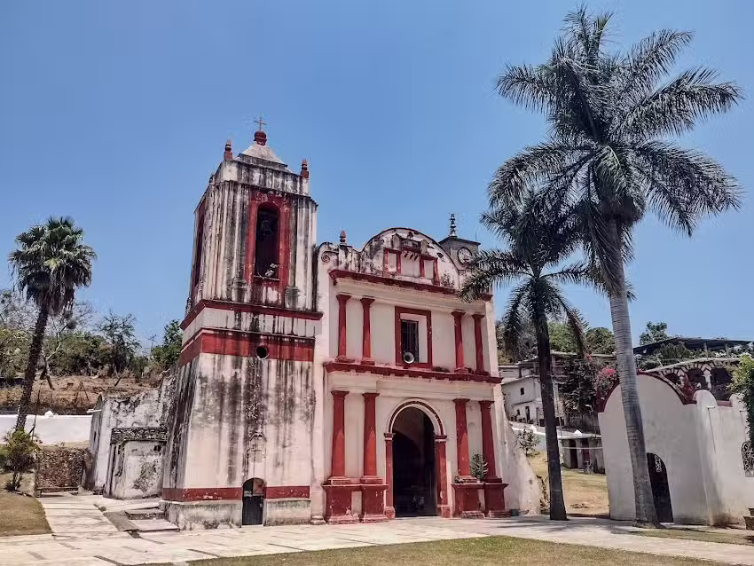 Iglesia Santa Mar&iacute;a De La Asunci&oacute;n