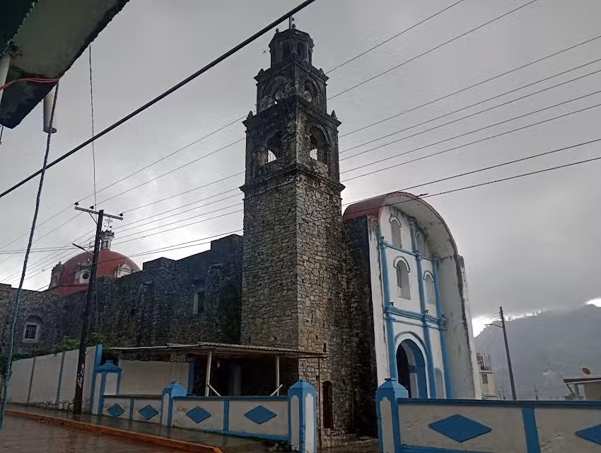Iglesia &ldquo;Santiago Ap&oacute;stol&rdquo;