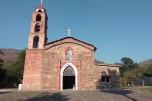 Iglesia &ldquo;Santiago Apostol&rdquo;