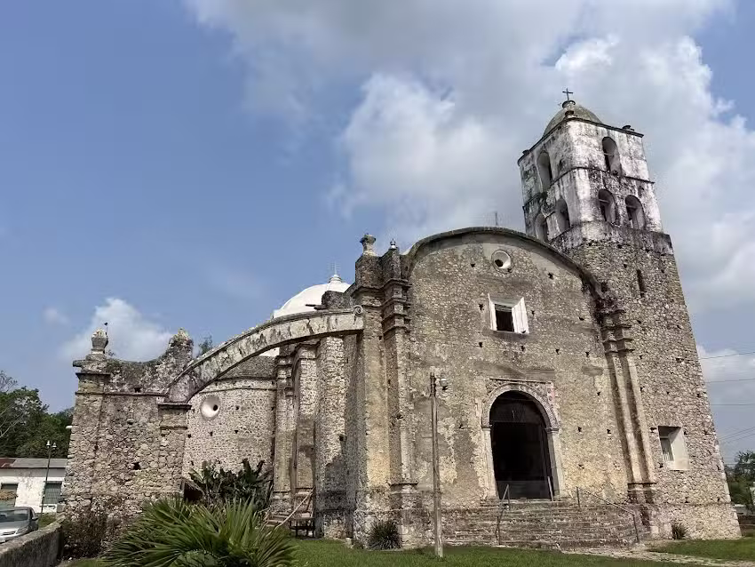 Iglesia Santiago Apostol