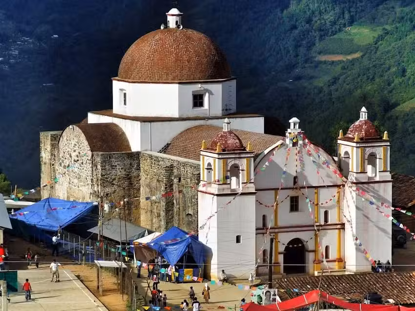 Iglesia santo domingo cacalotepec