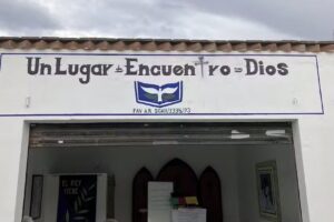 Iglesia &ldquo;Un Lugar de Encuentro con Dios&rdquo;