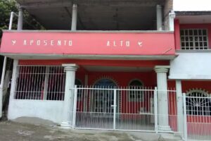 Iglesia Uniersal de Dios ” Aposento Alto”