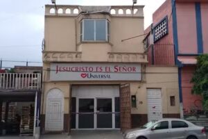 Iglesia Universal Del Reino De Dios