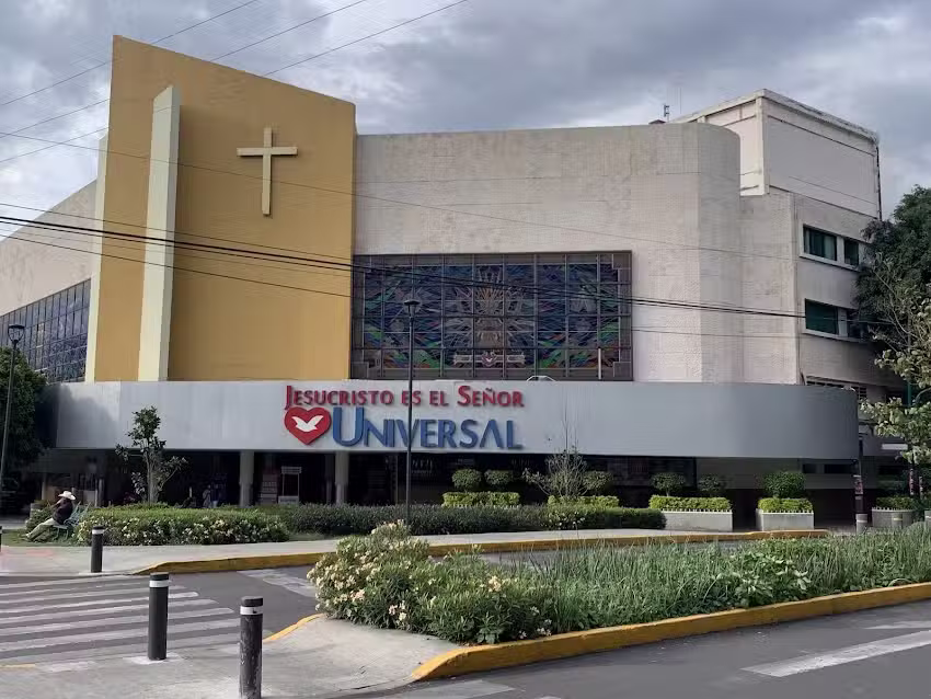 Iglesia Universal Del Reino De Dios