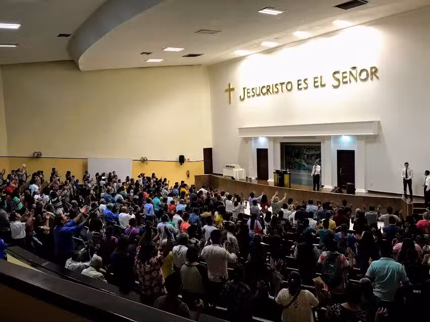 Iglesia Universal del Reino de Dios