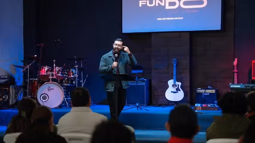 Iglesia Vida Victoriosa A.R.