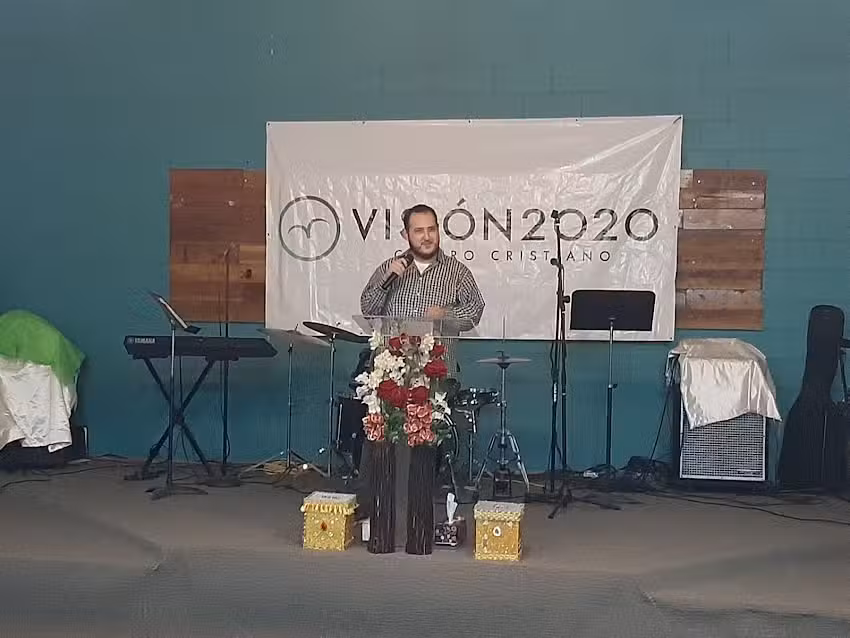 Iglesia Vision 2020 Centro Cristiano