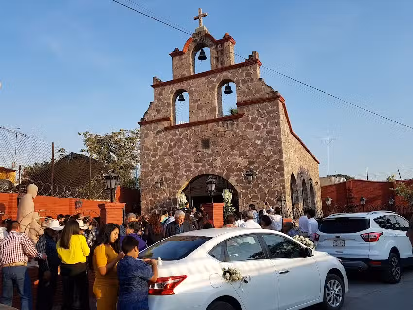 Iglesia Vista alegre &ndash; Santa Maria de Schoenstatt