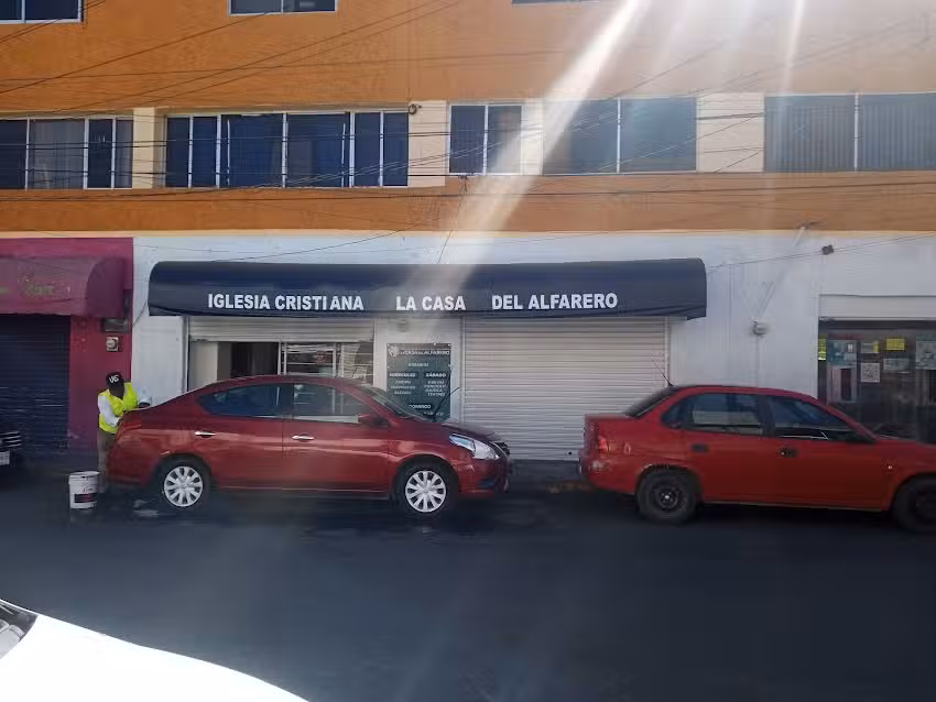 LA CASA DEL ALFARERO