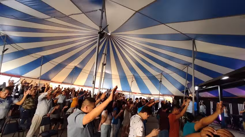 La Gran Carpa Tierra De Milagros