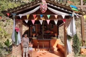 La hermita virgen del Rosario de talpa camino al rancho las vegas