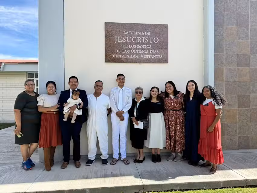 La Iglesia de Jesucristo de los Santos de los &Uacute;ltimos D&iacute;as