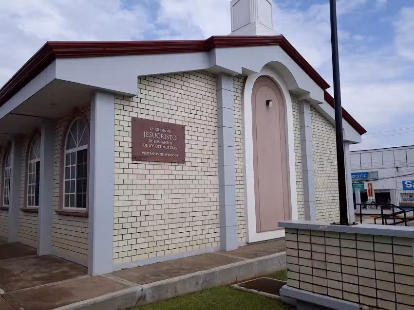 La Iglesia de Jesucristo de los Santos de los &Uacute;ltimos D&iacute;as