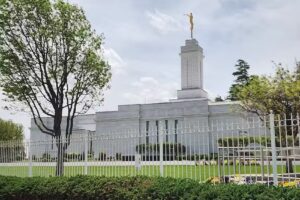 La Iglesia de Jesucristo de los Santos de los &Uacute;ltimos D&iacute;as