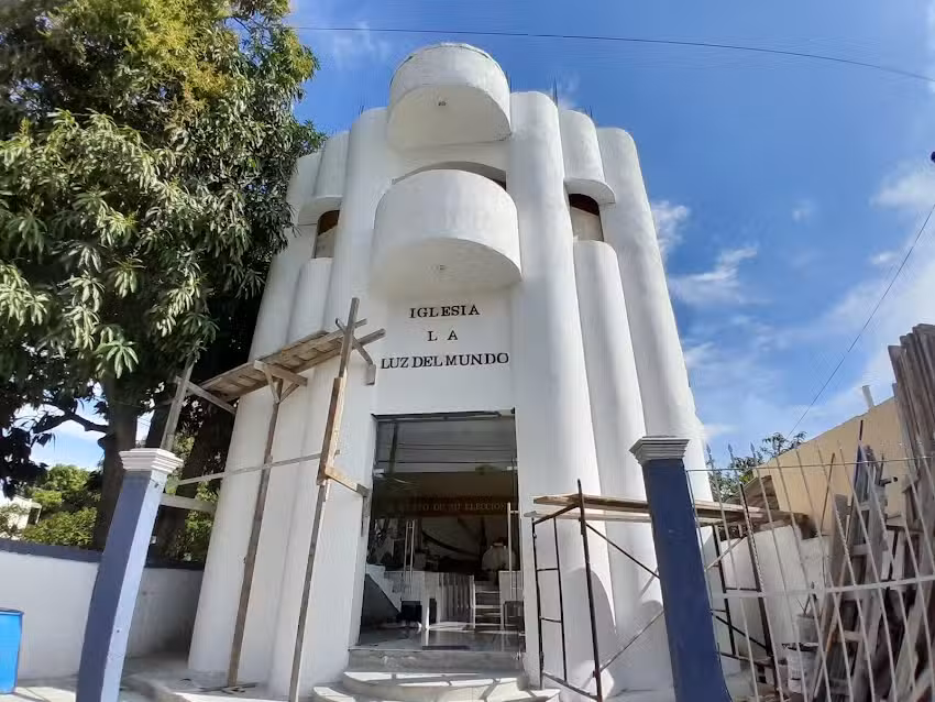 LA LUZ DEL MUNDO, A.R.