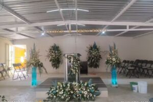 LA LUZ DEL MUNDO- LA MESA DE CHOSTO