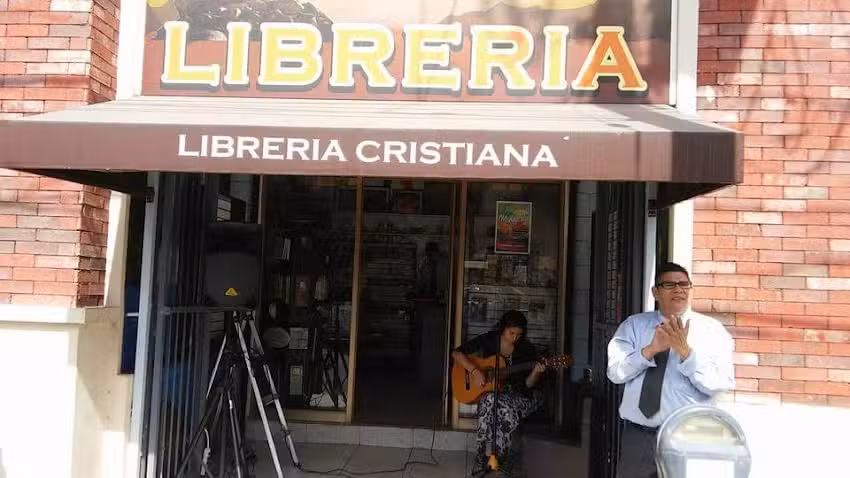 La Pe&ntilde;a De Horeb