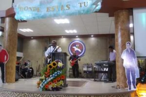 Lirio de los Valles Central