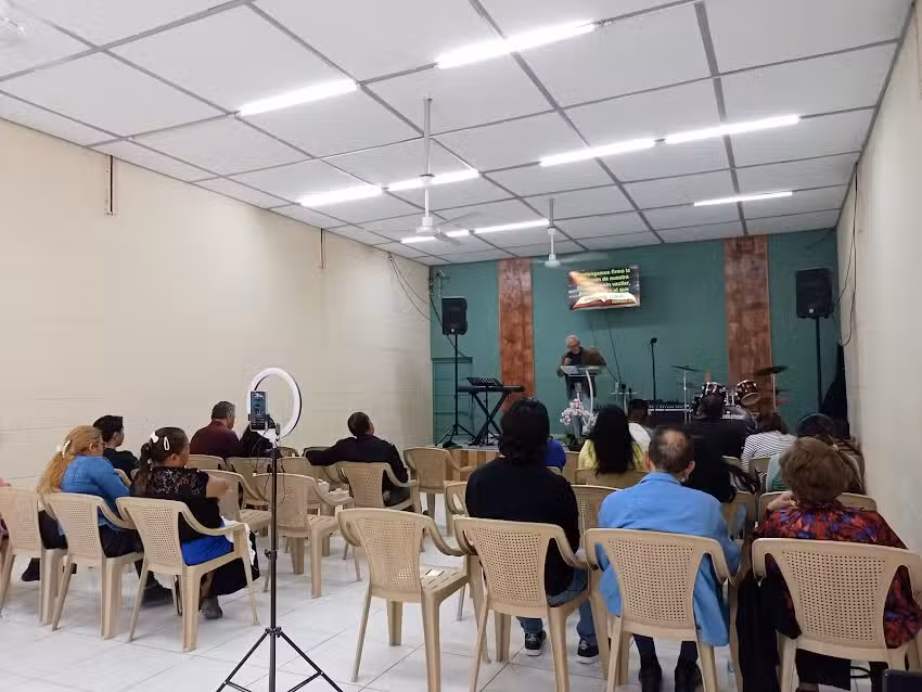 Llamada Final Centro Cristiano Familiar