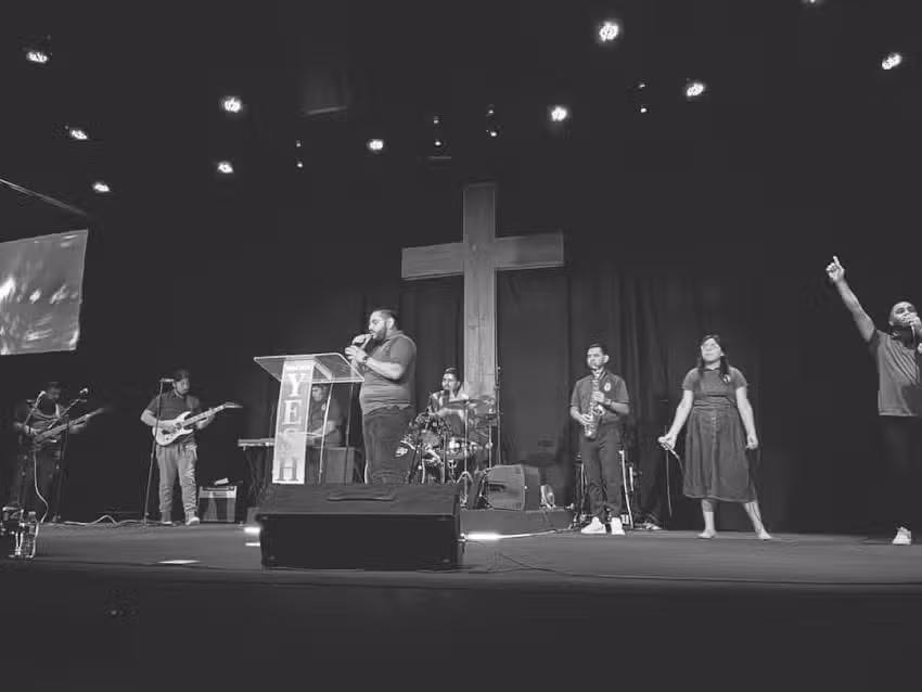 Ministerio Apost&oacute;lico Prof&eacute;tico Derribando Las Tinieblas