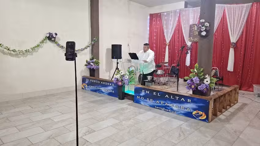 MINISTERIO INTERNACIONAL PIEDRA VIVA TEMPLO DIOS PROVEER&Aacute;