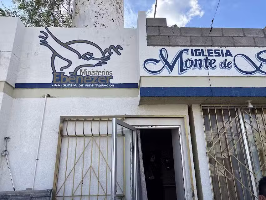 Ministerios Ebenezer Iglesia de Cristo