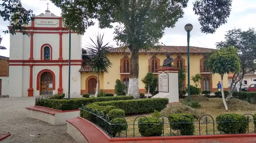 Misioneros Del Sagrado Corazon Y De Santa Maria De Guadalupe