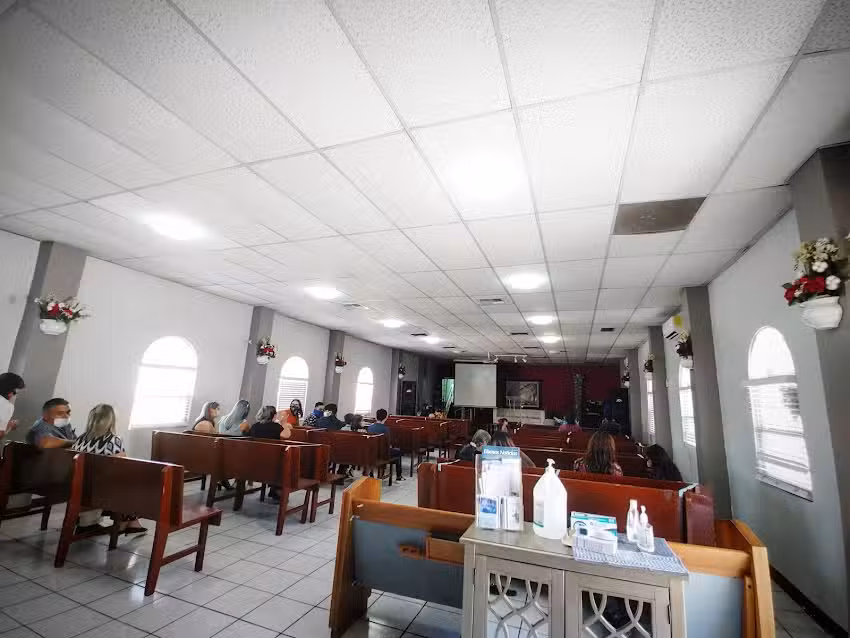 Movimiento Pentecost&eacute;s Eben Ezer Templo Pe&ntilde;a de Horeb