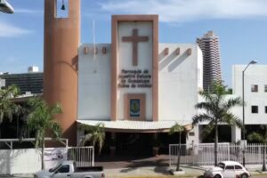 Nuestra se&ntilde;ora de Guadalupe Reina de M&eacute;xico