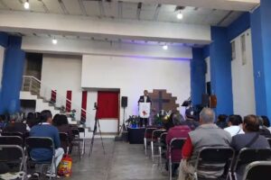 Pablo y Bernab&eacute; Iglesia Cristiana