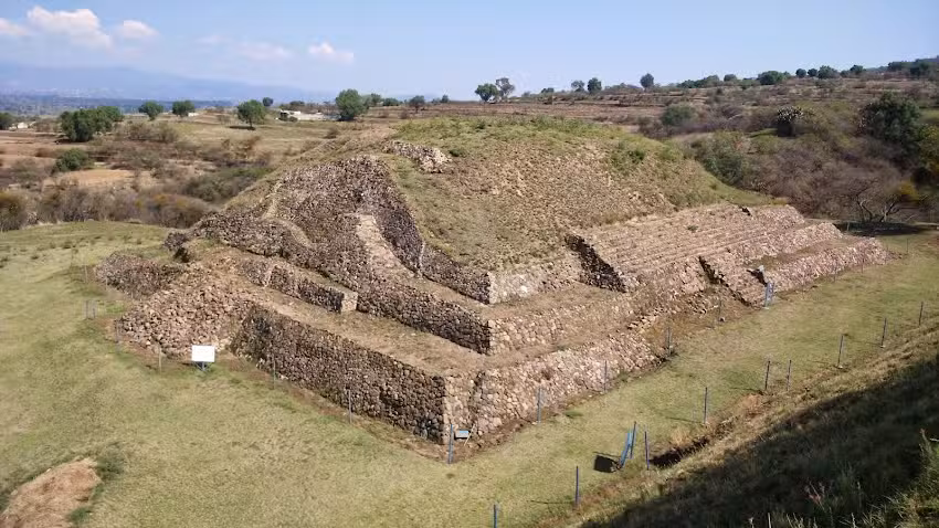 Panteon de San Crist&oacute;bal Tepatlaxco