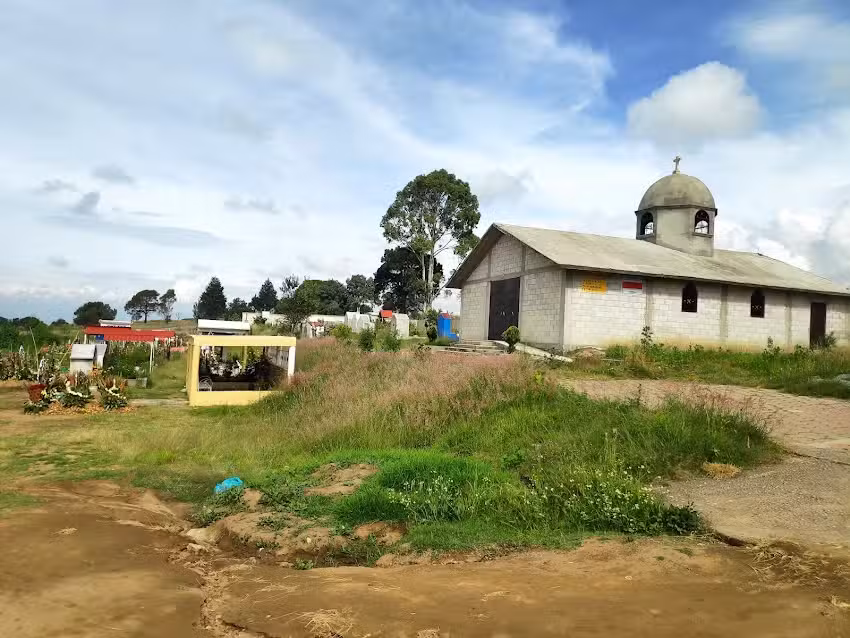 Pante&oacute;n de San Lucas Cuauhtelulpan