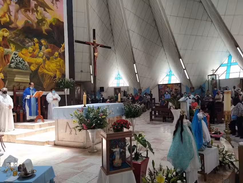 Parroquia Asunci&oacute;n de Mar&iacute;a