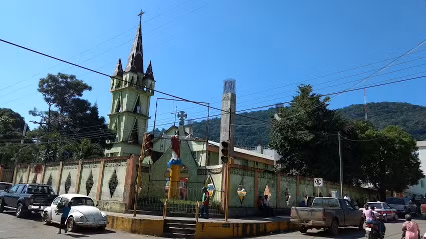 Parroquia Corpus Christi de Tezonapa