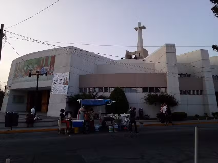 Parroquia De Cristo Redentor