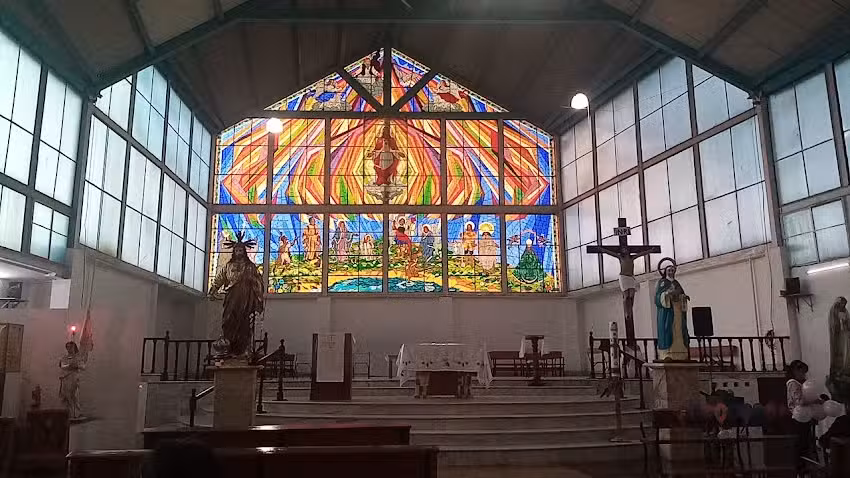 Parroquia de Cristo Rey y Santa Beatriz de Silva