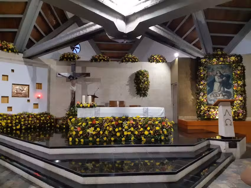 Parroquia de la Asunci&oacute;n de Santa Mar&iacute;a