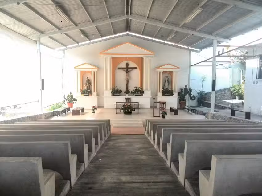 Parroquia de la Inmaculada Concepci&oacute;n de Mar&iacute;a