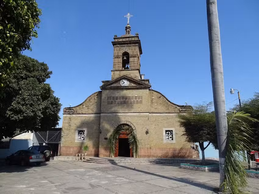 Parroquia de la Inmaculada Concepci&oacute;n de Mar&iacute;a