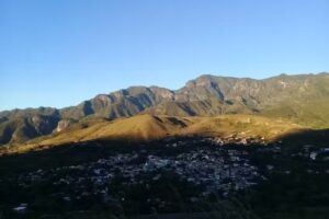 Parroquia De La Santa Cruz