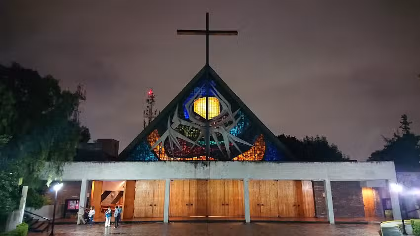 Parroquia de la Santa Cruz del Pedregal