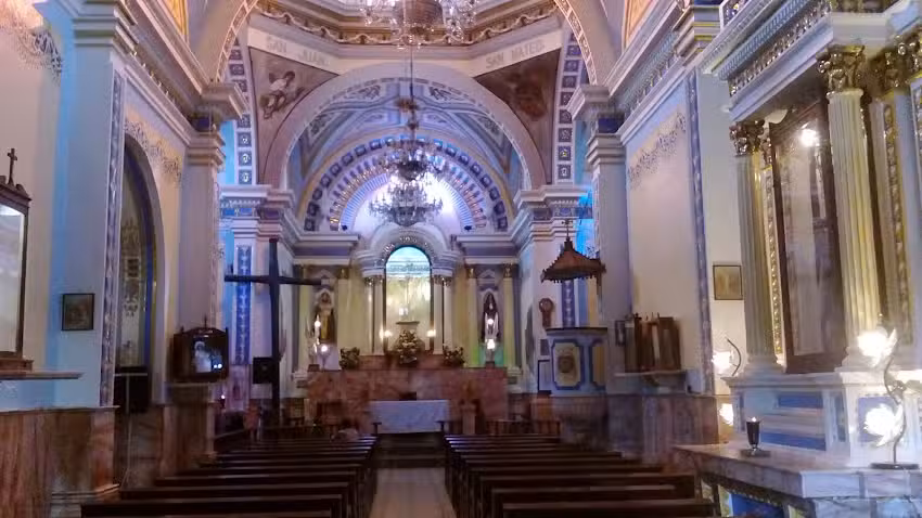 Parroquia De La Santa Cruz En Aquiahuac