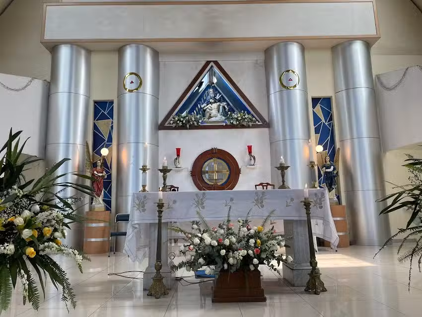 Parroquia de la Sant&iacute;sima Trinidad