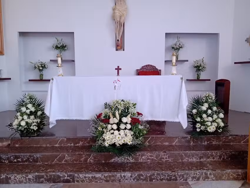 Parroqu&iacute;a de la Sant&iacute;sima Trinidad