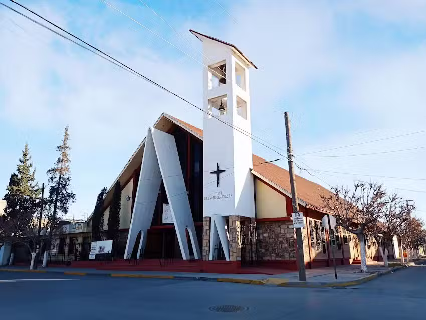 Parroquia de la Sant&iacute;sima Trinidad