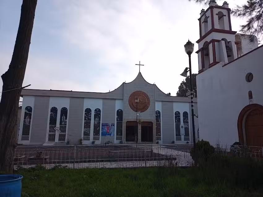 Parroquia de los Santos Reyes Magos de Acaquilpan